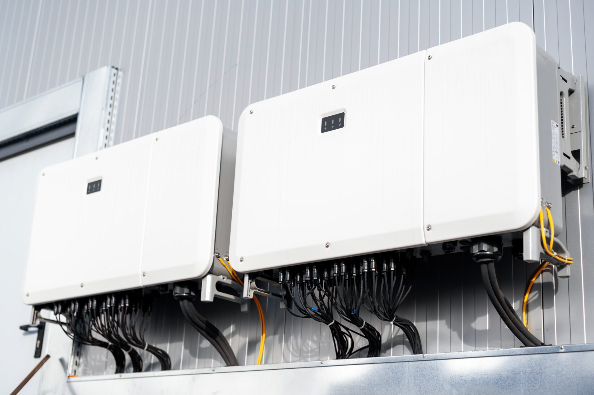 Hybrid Inverters Explained